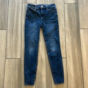 Rarely worn American Eagle jeans
